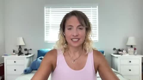 Snapshot of missveronicajaymes chatting on 06-01-26, 03:58 Miss Veronica Jaymes online show from 06-01-26, 03:58