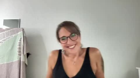 Snapshot of missveronicajaymes chatting on 06-17-26, 10:54 Miss Veronica Jaymes online show from 06-17-26, 10:54