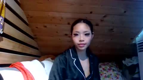 Miss Versatile online show from 06-10-26, 06:51