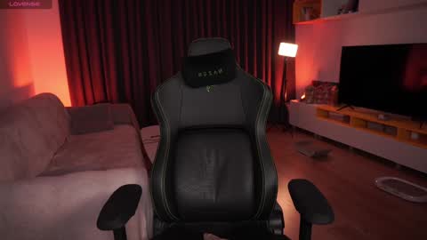 Winey online show from 01-23-25, 05:52