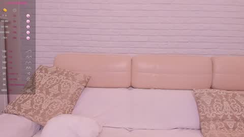 missxcaprice online show from 02-04-25, 06:04