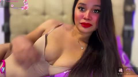 Snapshot of missxthalia697 chatting on 07-01-26, 03:30 Miss. Thalia online show from 07-01-26, 03:30