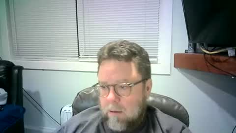 Snapshot of mister_happy567 chatting on 02-03-25, 06:02 Mr. Happy online show from 02-03-25, 06:02