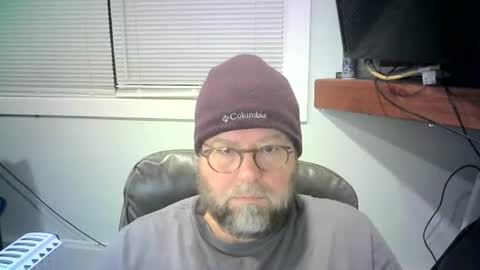 Snapshot of mister_happy567 chatting on 02-06-25, 02:22 Mr. Happy online show from 02-06-25, 02:22