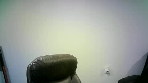 Snapshot of mister_happy567 chatting on 09-16-25, 06:25 Mr. Happy online show from 09-16-25, 06:25