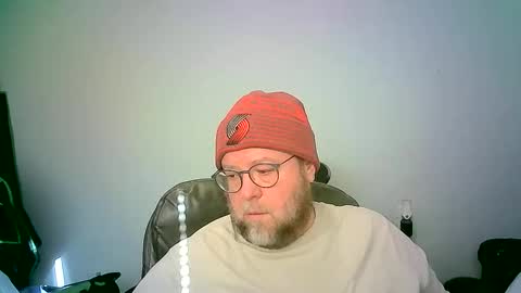 Snapshot of mister_happy567 chatting on 11-02-25, 06:43 Mr. Happy online show from 11-02-25, 06:43