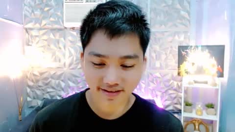 SAINT SACHI  will make your day  online show from 12-19-25, 05:09