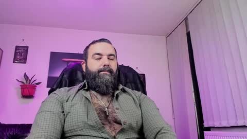 Snapshot of misterlov3r chatting on 12-11-24, 11:32 misterlov3r online show from 12-11-24, 11:32