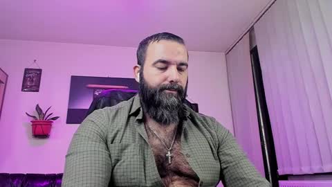 Snapshot of misterlov3r chatting on 12-14-24, 06:20 misterlov3r online show from 12-14-24, 06:20