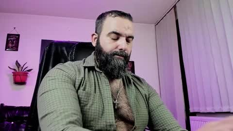 Snapshot of misterlov3r chatting on 01-23-25, 12:14 misterlov3r online show from 01-23-25, 12:14