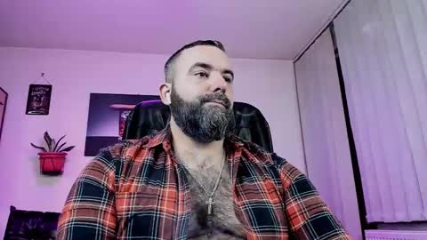 Snapshot of misterlov3r chatting on 02-13-25, 11:26 misterlov3r online show from 02-13-25, 11:26