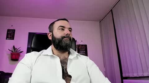 Snapshot of misterlov3r chatting on 03-04-25, 11:00 misterlov3r online show from 03-04-25, 11:00