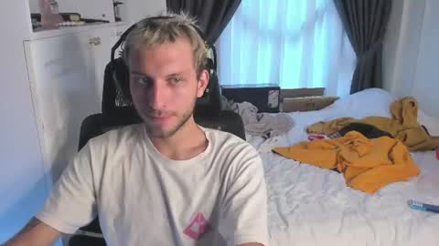 Alex online show from 08-06-26, 10:17