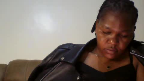 Snapshot of misticmoment chatting on 06-28-26, 03:07 misticmoment online show from 06-28-26, 03:07