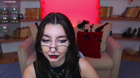 Marcelline online show from 10-04-25, 10:02