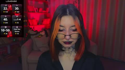 Marcelline online show from 04-04-26, 01:26