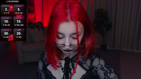 Snapshot of mistress__marcelline chatting on 07-04-26, 01:12 Marcelline online show from 07-04-26, 01:12