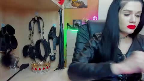 Mistress Kristi online show from 10-20-25, 07:03