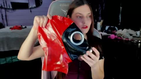 Dirty Priest and Ivi online show from 05-22-26, 10:59