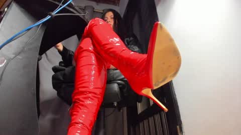 Snapshot of mistressanna_ chatting on 07-14-26, 02:05 Mistress Anna Alves online show from 07-14-26, 02:05