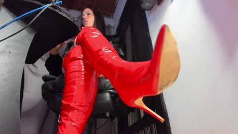 Snapshot of mistressanna_ chatting on 07-15-26, 01:22 Mistress Anna Alves online show from 07-15-26, 01:22