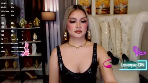 Snapshot of mistressathenna chatting on 05-21-26, 10:17 mistressathenna online show from 05-21-26, 10:17