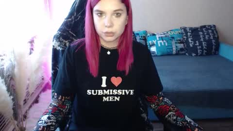 Miss Bailey online show from 09-17-25, 07:43