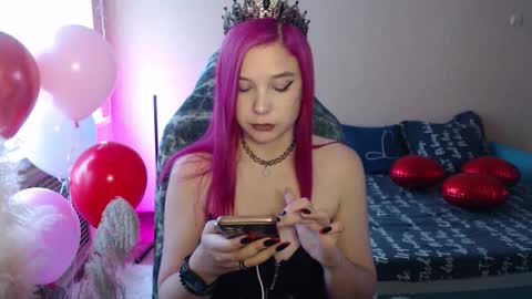 Miss Bailey online show from 11-21-25, 11:31