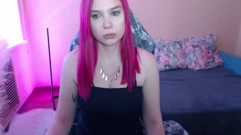 Snapshot of mistressbailey_x chatting on 02-10-26, 01:37 Miss Bailey online show from 02-10-26, 01:37