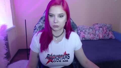 Snapshot of mistressbailey_x chatting on 02-11-26, 02:22 Miss Bailey online show from 02-11-26, 02:22