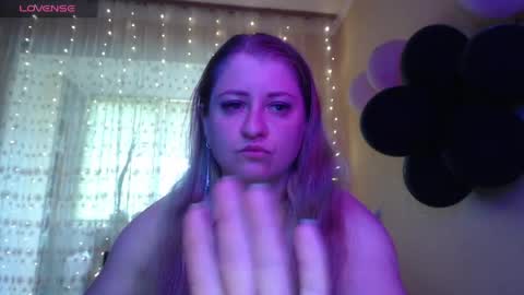 Snapshot of mistresscaro chatting on 05-16-26, 07:49 mistresscaro online show from 05-16-26, 07:49
