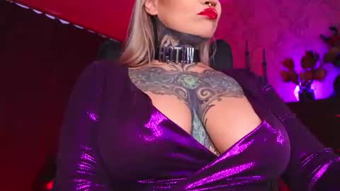 MistressDarkStar online show from 08-08-26, 04:09