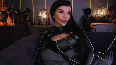 Snapshot of mistresselenia chatting on 03-02-25, 12:43 Elenia online show from 03-02-25, 12:43