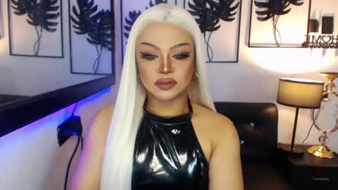 Snapshot of mistressivorykat chatting on 05-20-26, 04:07 Call me MISS JAS online show from 05-20-26, 04:07