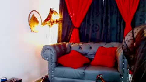 Snapshot of mistresslombana_666 chatting on 07-06-26, 06:43 Mistresslombana online show from 07-06-26, 06:43
