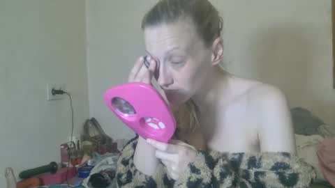Snapshot of mistressmilly32 chatting on 04-26-26, 08:12 mistressmilly32 online show from 04-26-26, 08:12