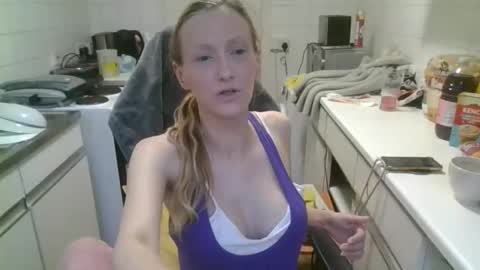 Snapshot of mistressmilly32 chatting on 05-20-26, 07:31 mistressmilly32 online show from 05-20-26, 07:31