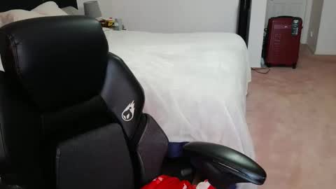 Becca online show from 02-24-26, 08:18