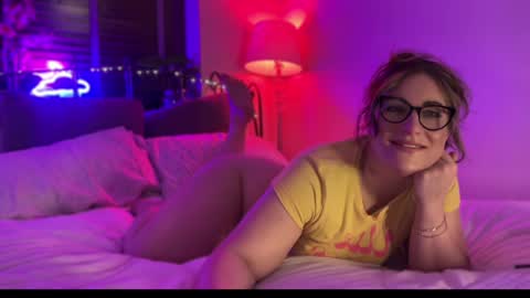Snapshot of mistresssx chatting on 01-10-25, 11:00 Miss X online show from 01-10-25, 11:00
