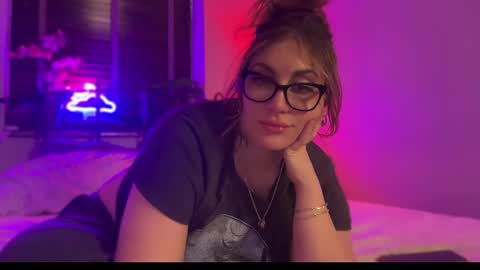 Snapshot of mistresssx chatting on 03-05-25, 07:38 Miss X online show from 03-05-25, 07:38