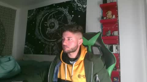 Snapshot of mistxss chatting on 12-31-24, 12:46 mistxss online show from 12-31-24, 12:46