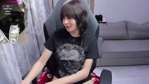 Snapshot of misty_dark chatting on 07-18-26, 02:43 misty_dark online show from 07-18-26, 02:43
