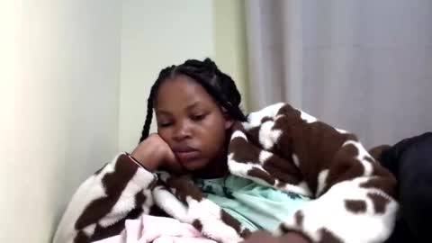 misty_shee online show from 10-16-25, 07:09