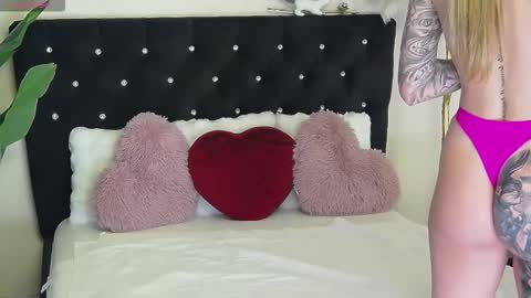 Misty online show from 01-13-26, 01:49