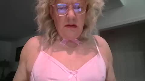 Snapshot of mistygoodslut chatting on 05-01-26, 11:48 mistygoodslut online show from 05-01-26, 11:48