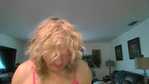 Snapshot of mistygoodslut chatting on 05-12-26, 11:51 mistygoodslut online show from 05-12-26, 11:51