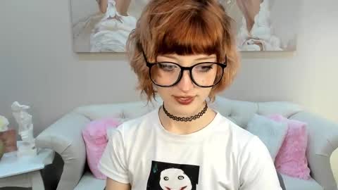 Snapshot of mistymarlow chatting on 02-07-26, 06:33 Misty online show from 02-07-26, 06:33