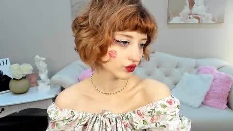 Snapshot of mistymarlow chatting on 02-09-26, 06:23 Misty online show from 02-09-26, 06:23