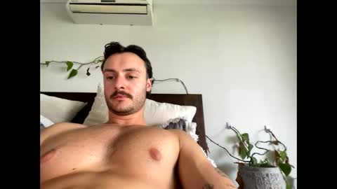 mitch28282 online show from 10-01-25, 02:17