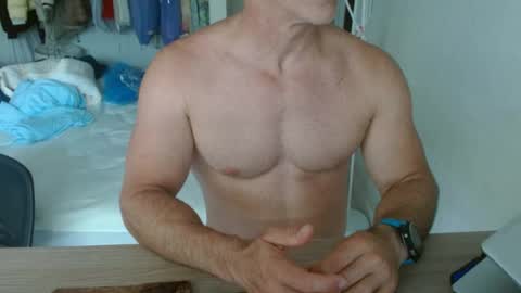 Snapshot of mitcheli chatting on 06-24-26, 02:27 Onlyfans online show from 06-24-26, 02:27